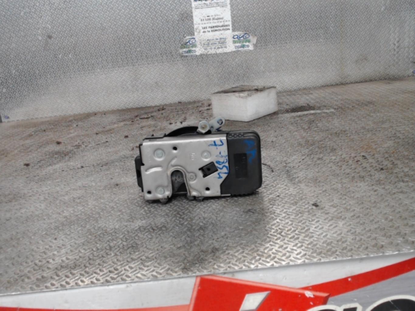 Fermeture centralisee coffre RENAULT TRAFIC 2 PHASE 1 Diesel - 1