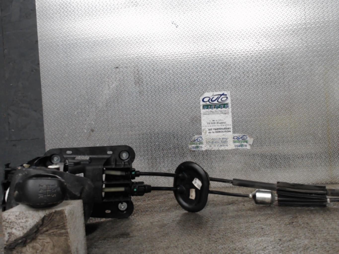 Levier de vitesses CITROEN C4 CACTUS Diesel - 1