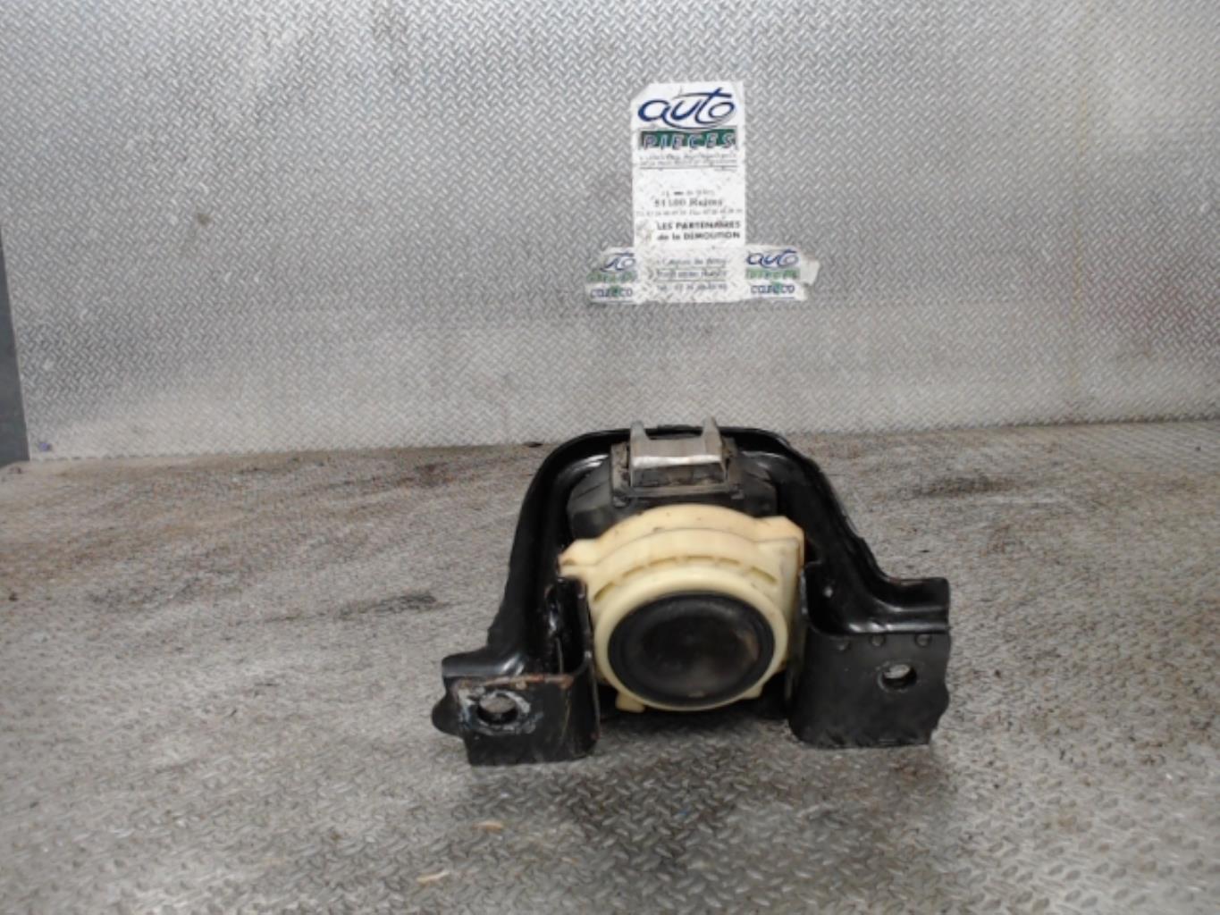 Support moteur droit CITROEN C4 CACTUS Diesel - 1