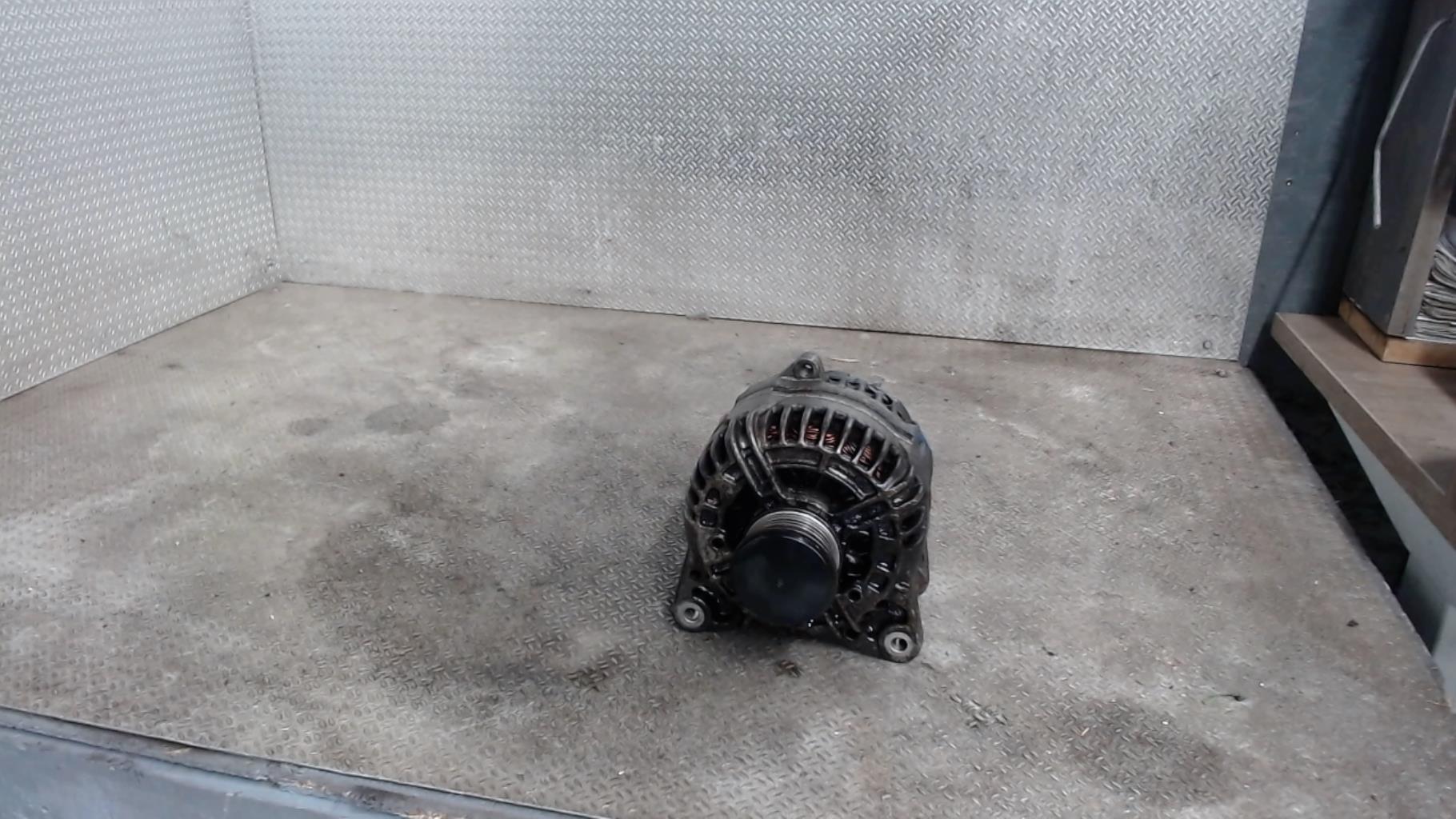 Alternateur RENAULT SCENIC 2 PHASE 2 Diesel - 1