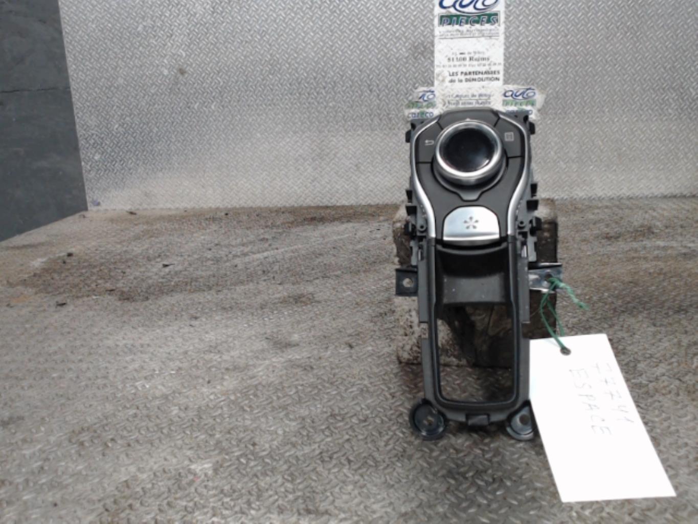 Commande autoradio RENAULT ESPACE 5 Diesel - 1