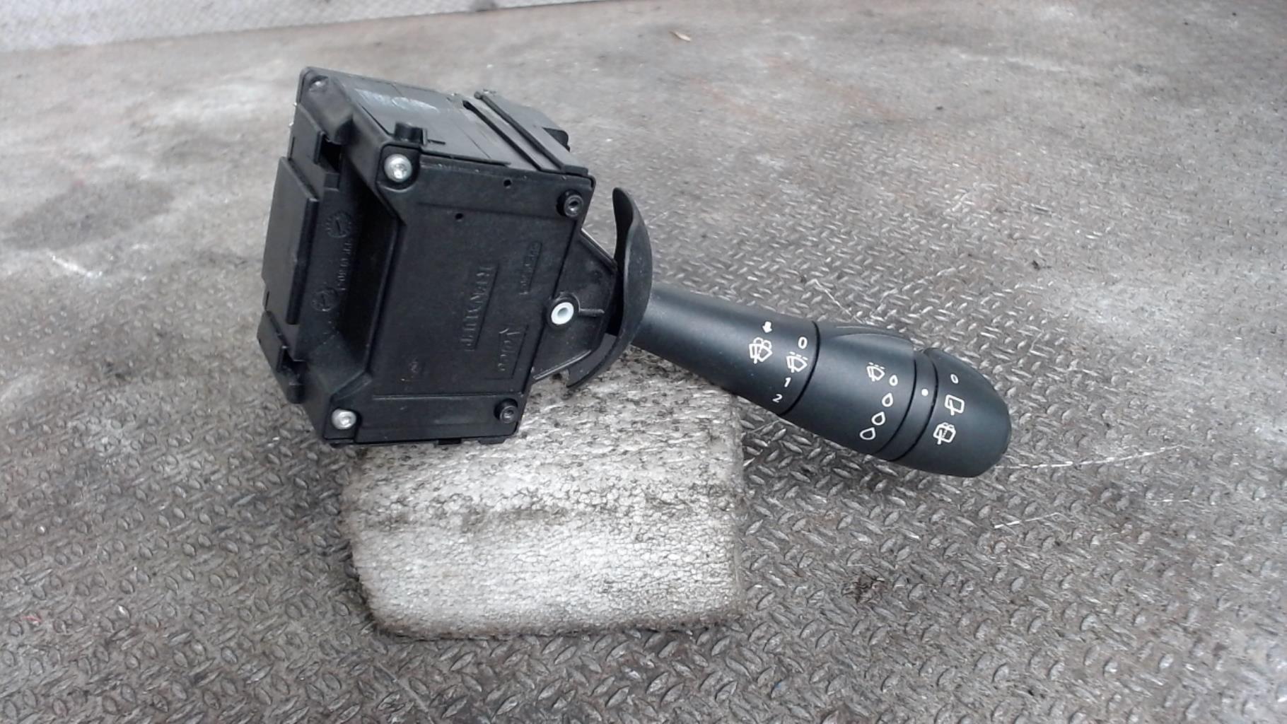 Commodo d'essuie glaces RENAULT CLIO 4 PHASE 1 Diesel - 1