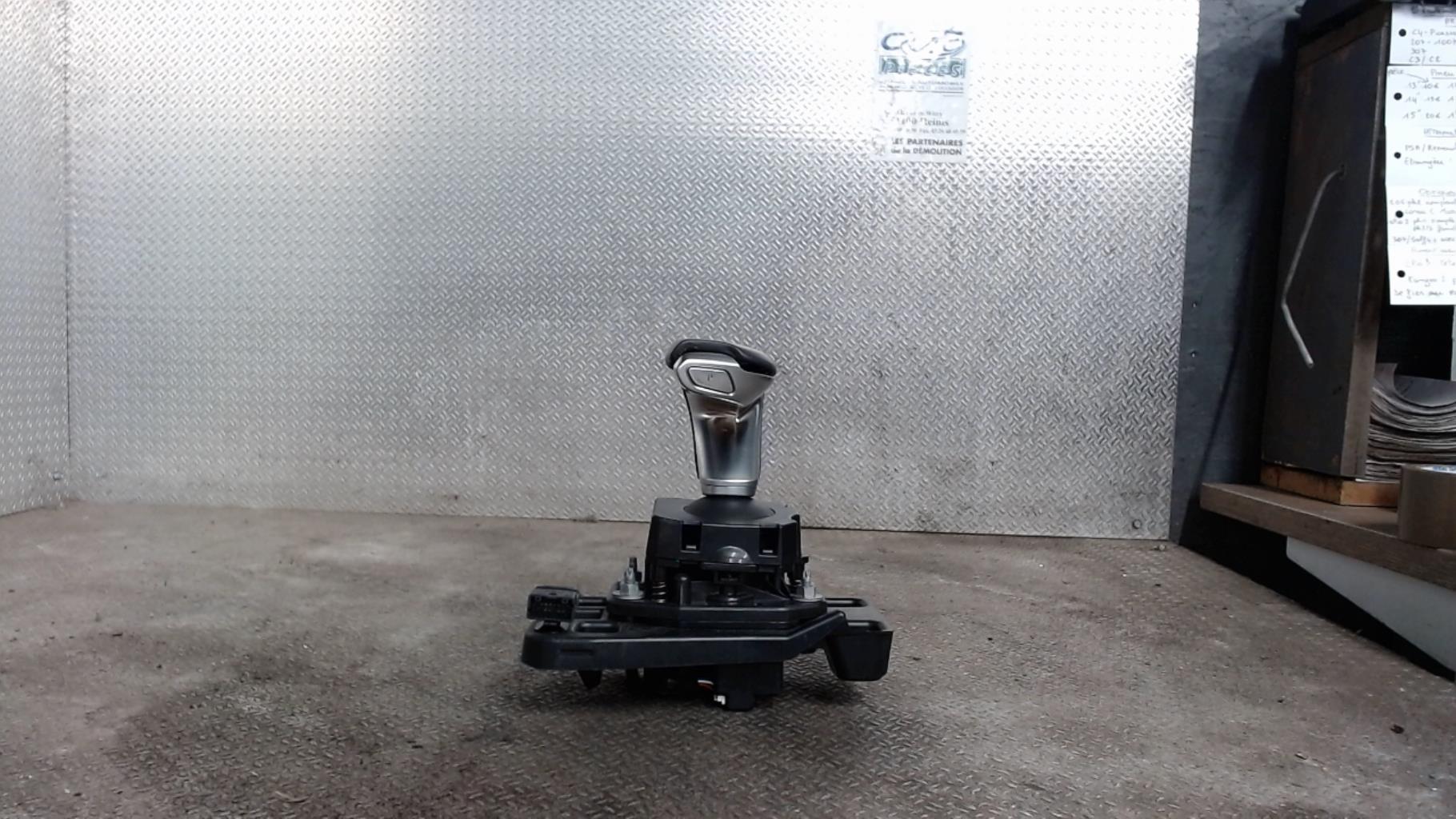Levier de vitesses RENAULT ESPACE 5 Diesel - 1