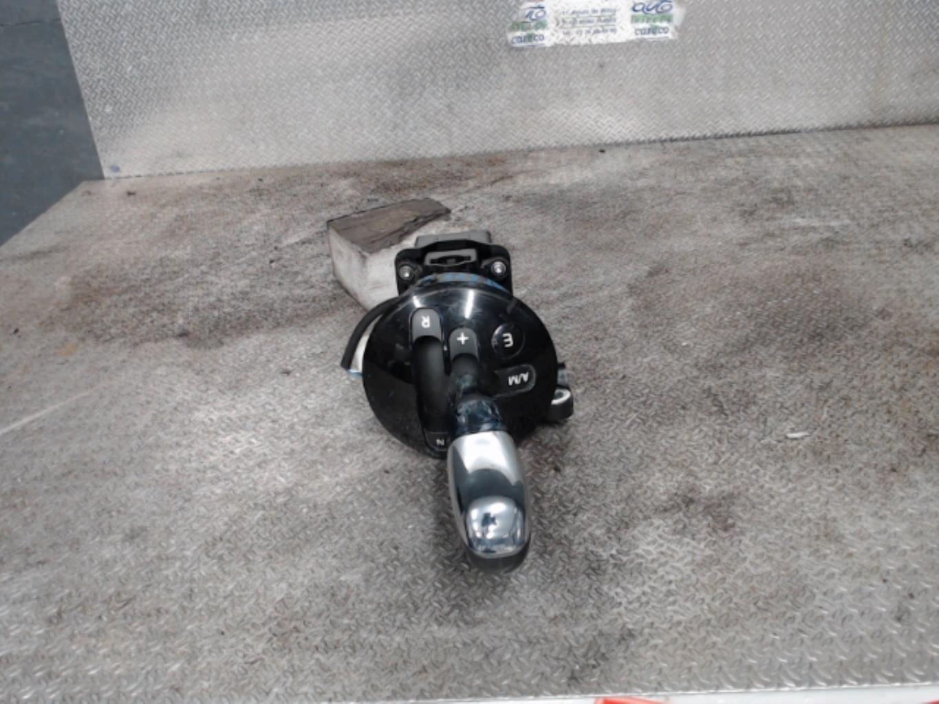 Levier de vitesses FIAT 500 2 PHASE 1 Essence - 1