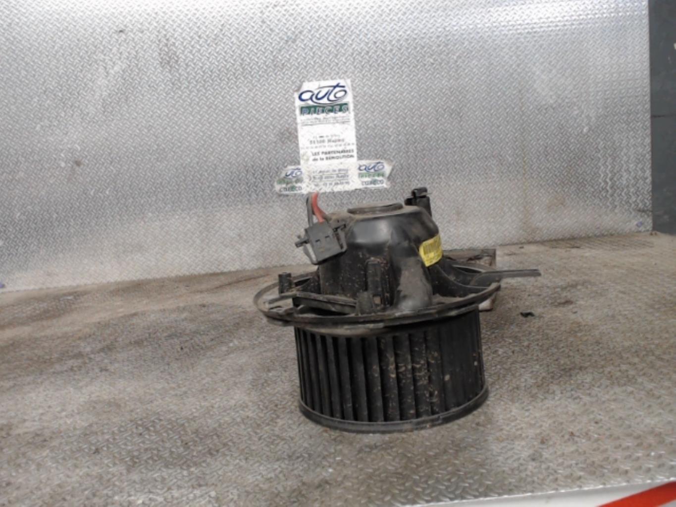 Pulseur d'air VOLKSWAGEN GOLF 5 Diesel - 1