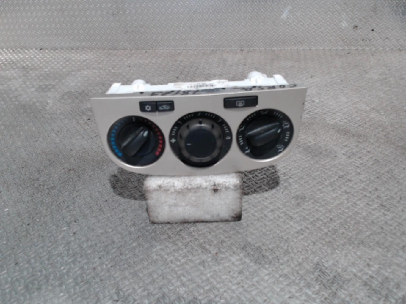 Commande chauffage OPEL CORSA D PHASE 1 Essence - 1