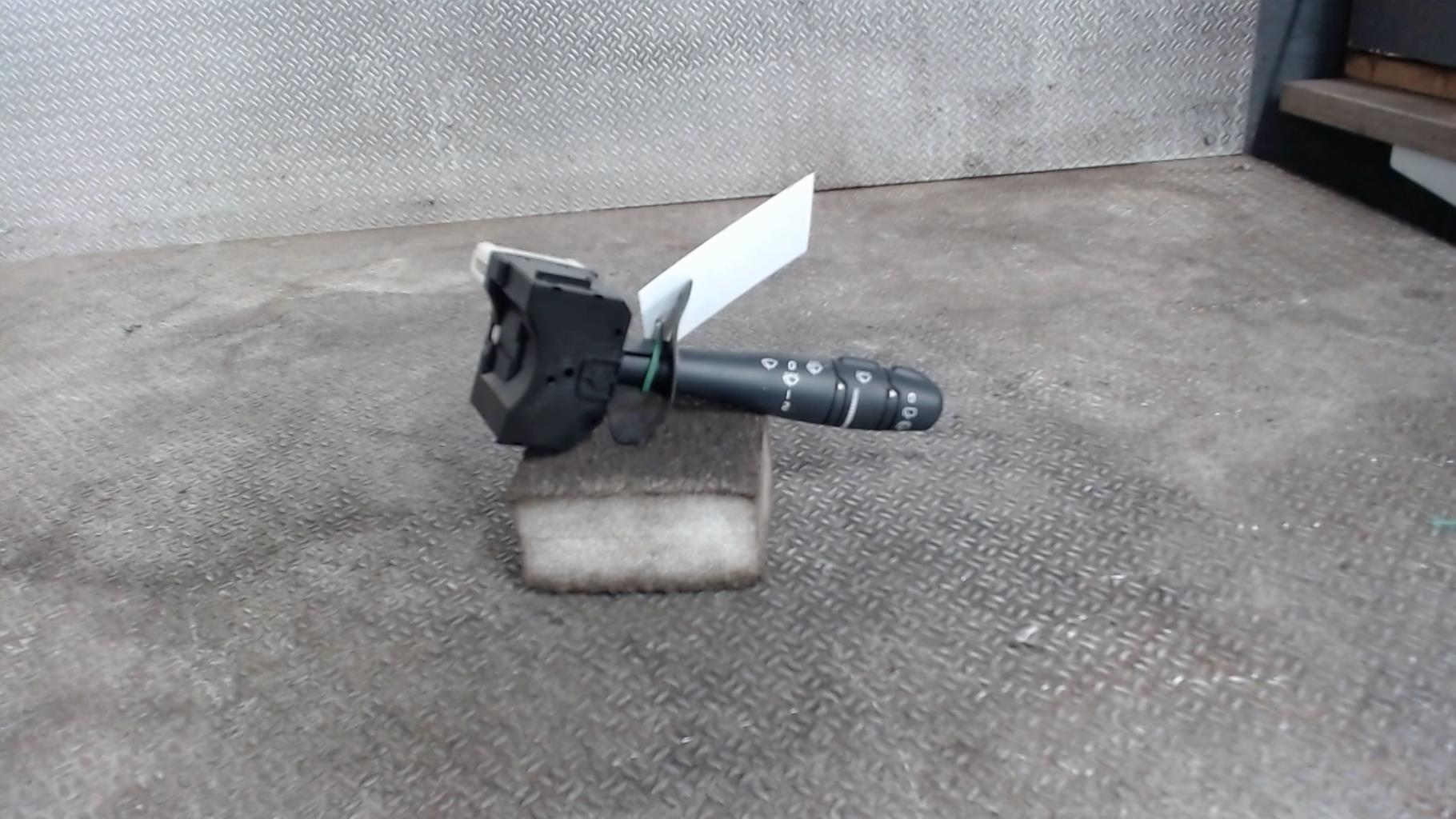 Commodo d'essuie glaces RENAULT CLIO 2 PHASE 2 Essence - 1