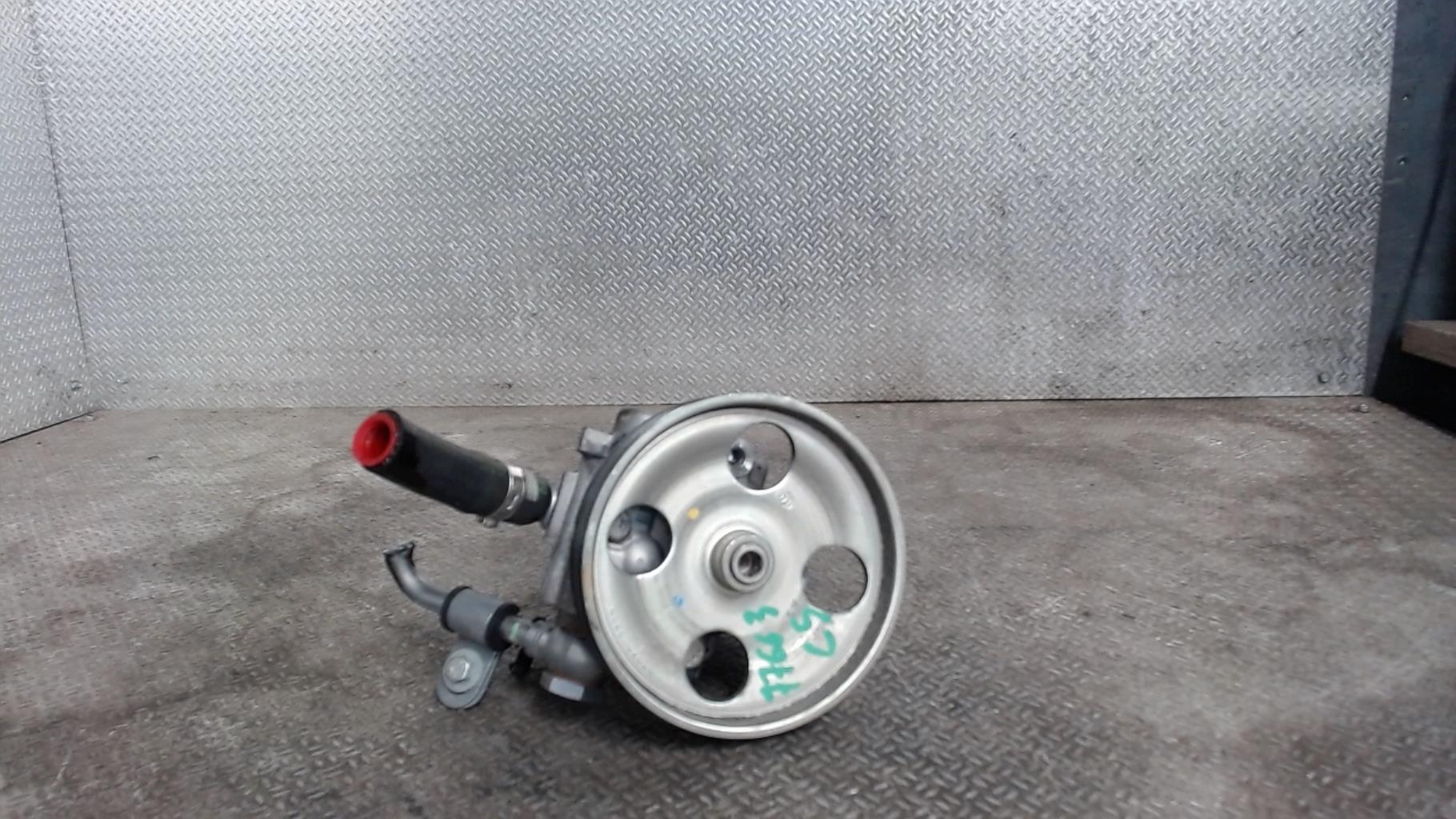 Pompe de direction CITROEN C5 1 PHASE 2 Diesel - 1