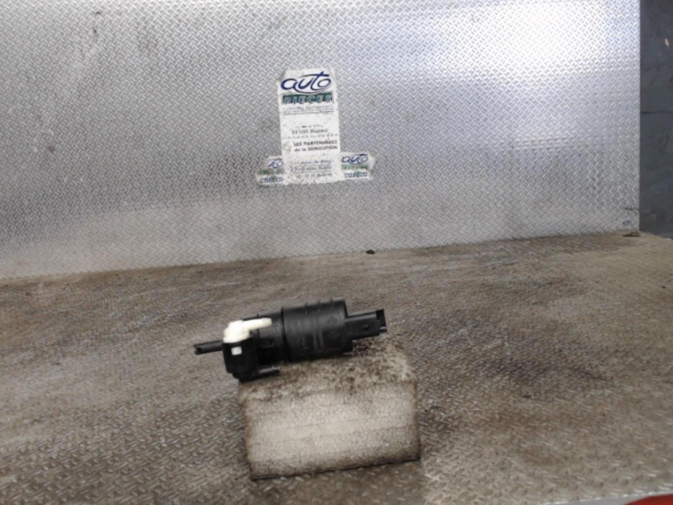 Pompe lave glace avant RENAULT CLIO 2 PHASE 2 Diesel - 1