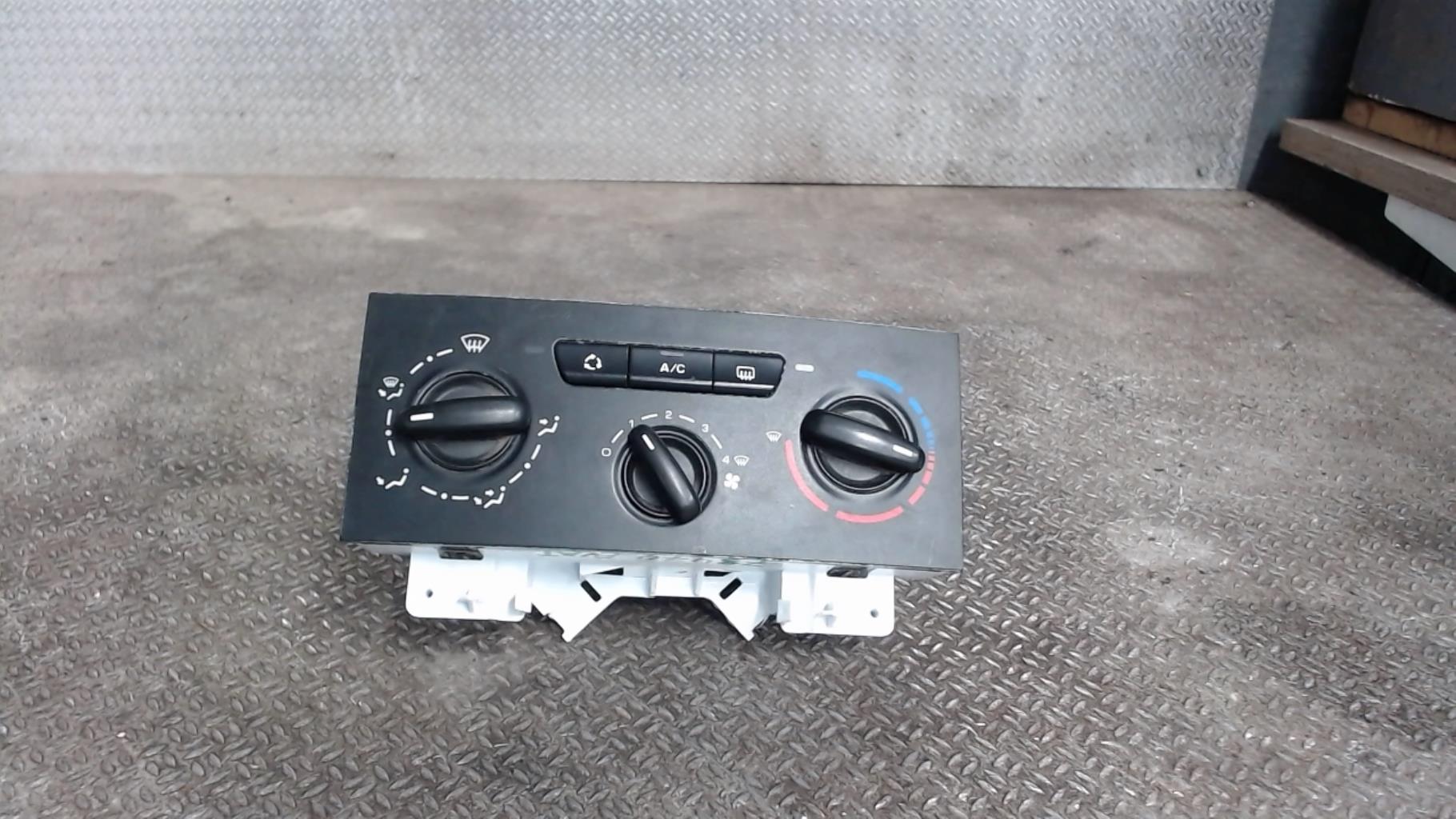 Commande chauffage FIAT SCUDO 2 Diesel - 1