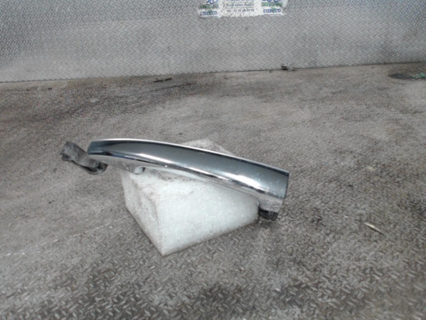 Poignee porte avant droit CITROEN DS3 PHASE 1 Diesel - 1