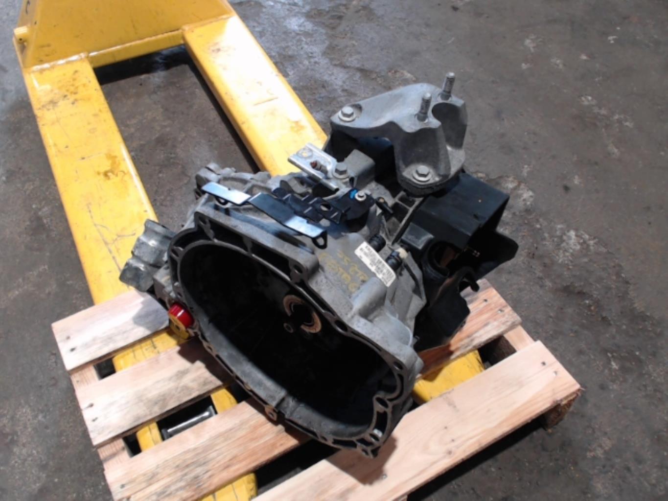 Boite de vitesses FORD FIESTA 6 PHASE 1 Essence - 1