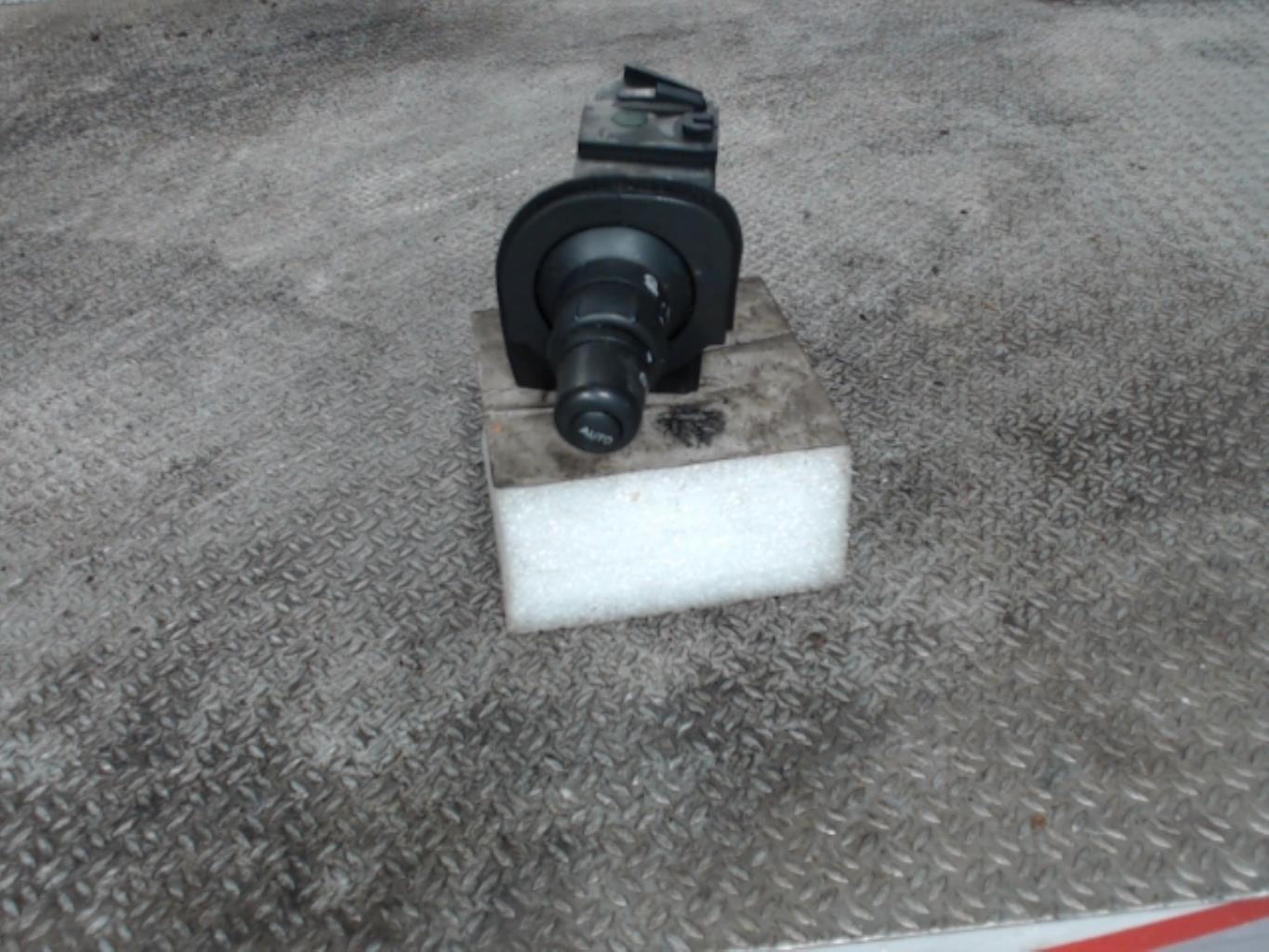 Commodo phare RENAULT SCENIC 2 PHASE 2  - 1