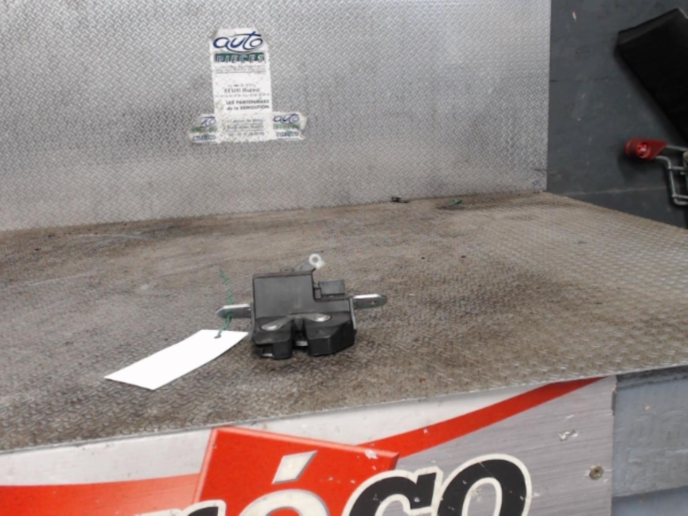 Fermeture centralisee coffre FORD KA 2 PHASE 2 Diesel - 1