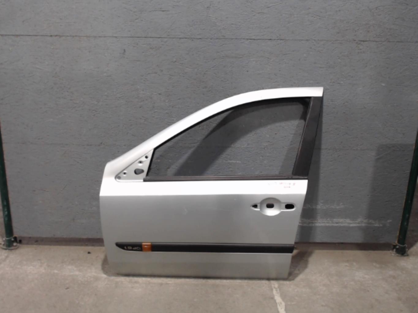 Porte avant gauche RENAULT LAGUNA 2 PHASE 1 Diesel - 1