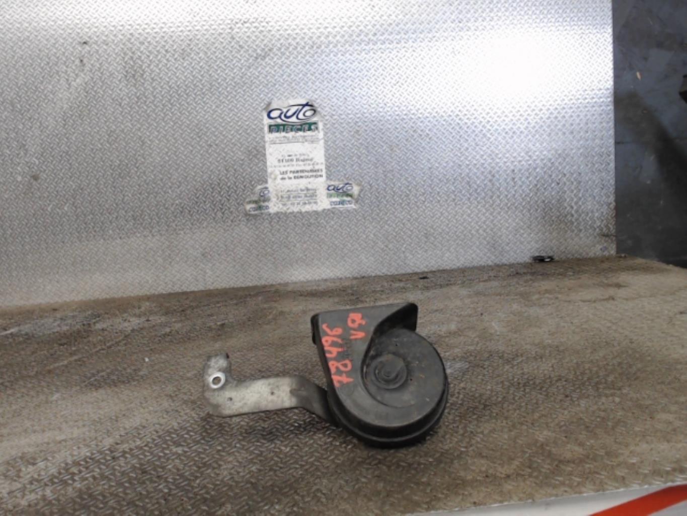 Avertisseur/Klaxon VOLVO V 50 PHASE 1 BREAK Essence - 1