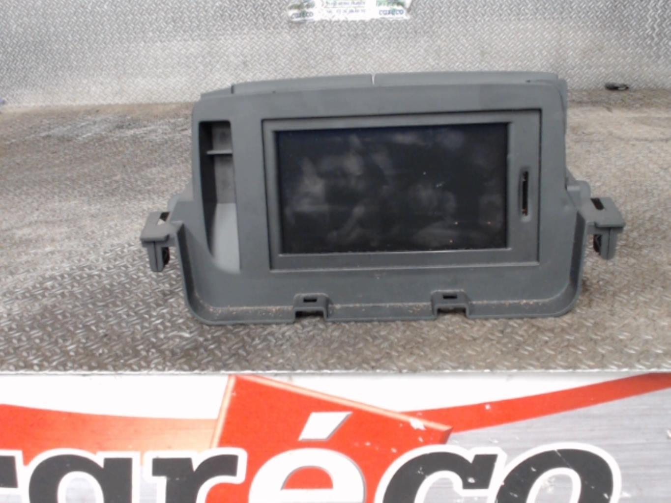 Ecran GPS RENAULT MEGANE 3 PHASE 1 BREAK Diesel - 1