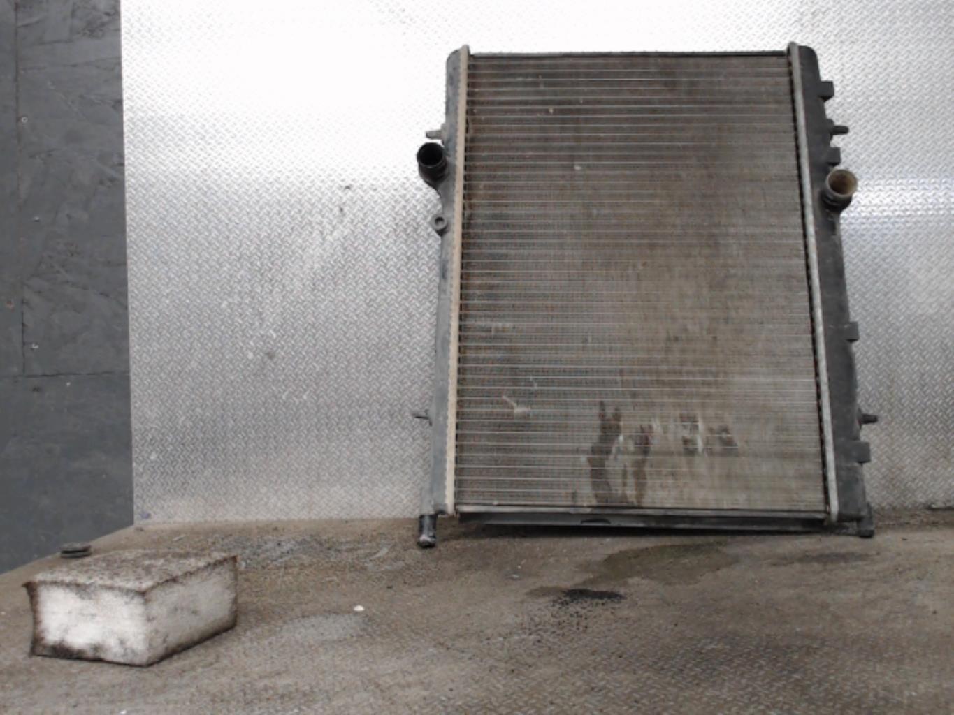 Radiateur eau PEUGEOT PARTNER 1 PHASE 2 Essence - 1