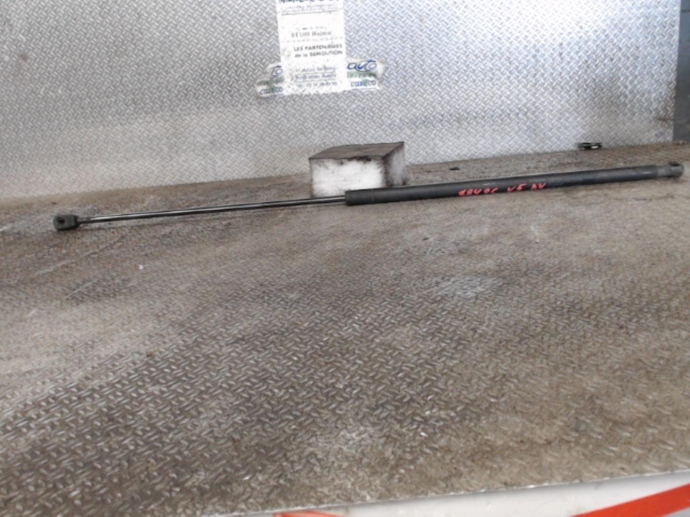 Verin de capot VOLVO V 50 PHASE 1 BREAK Essence - 1