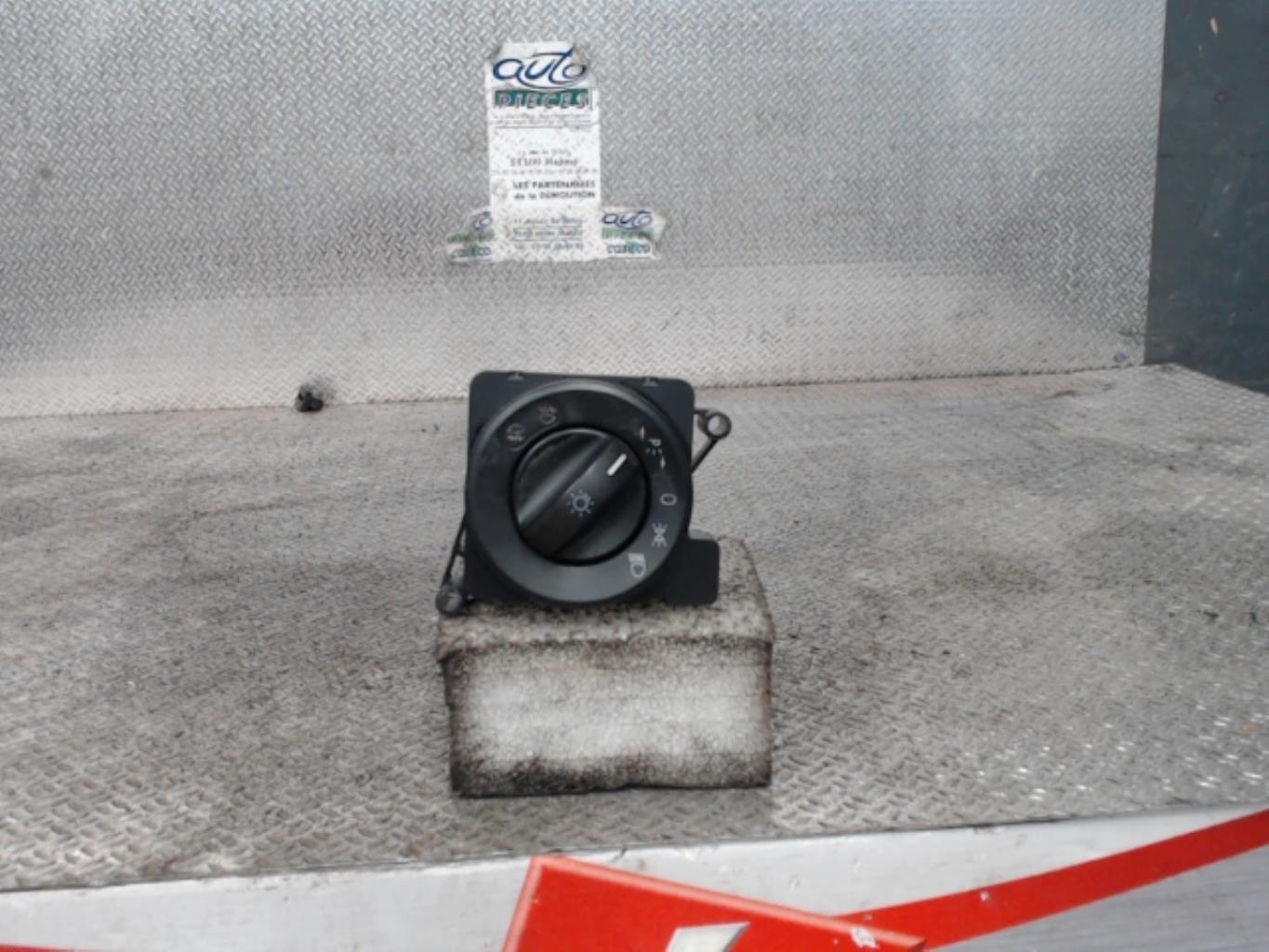 Commande de phare MERCEDES SPRINTER 2 PHASE 1 Diesel - 1