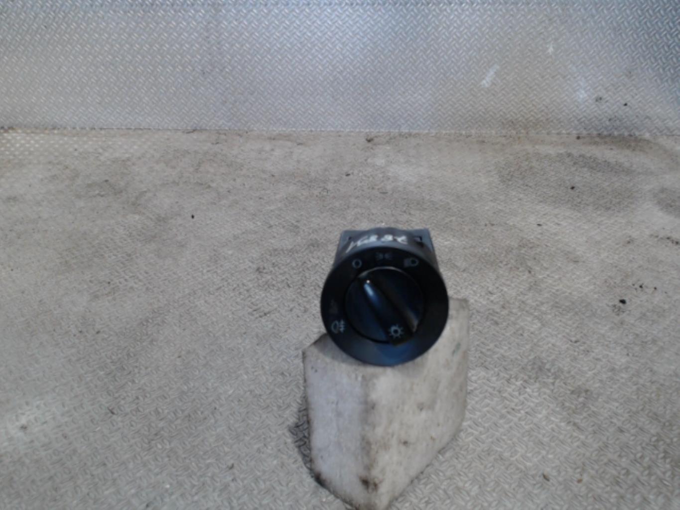 Commande de phare VOLKSWAGEN GOLF 4 Diesel - 1