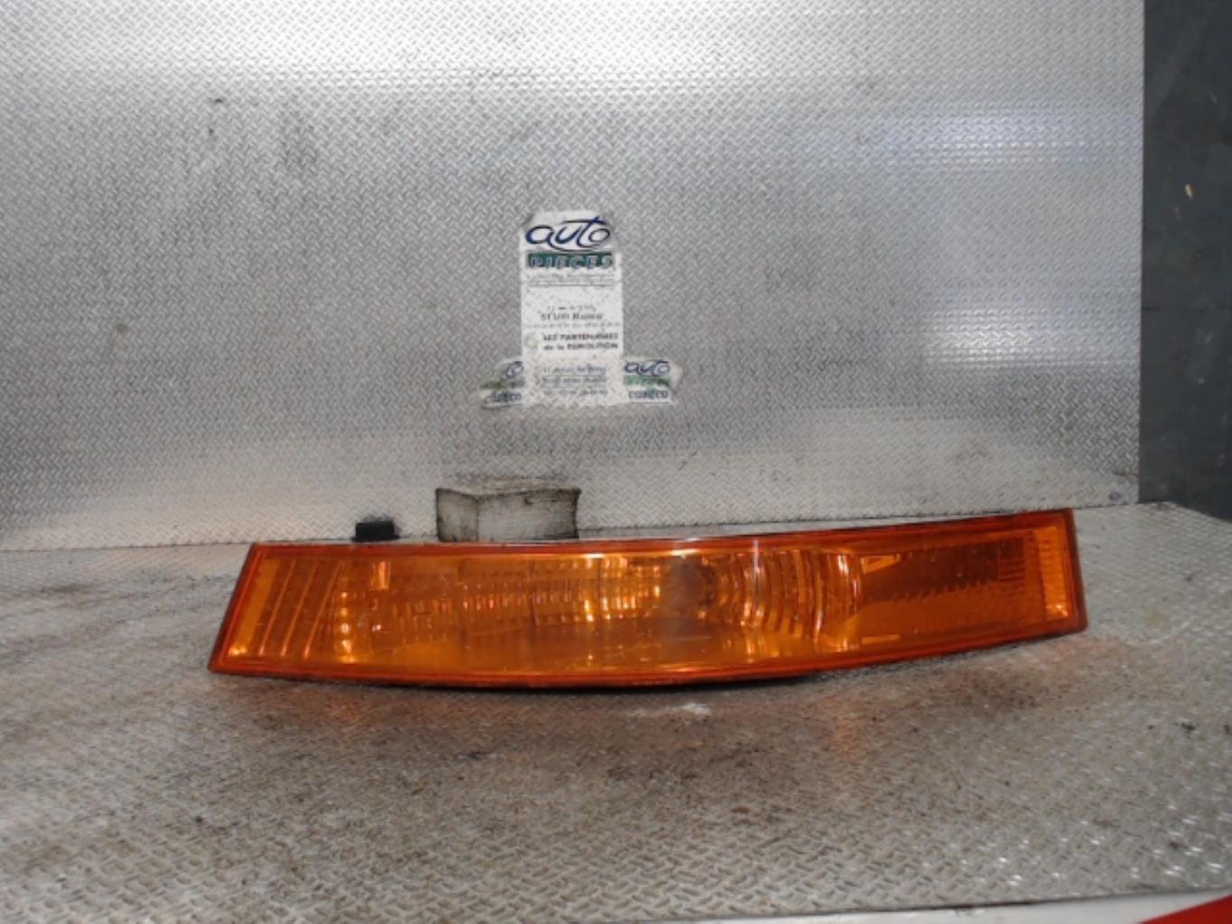 Optique avant secondaire gauche (feux)(clignotant) RENAULT MASTER 2 PHASE 3 Diesel - 1