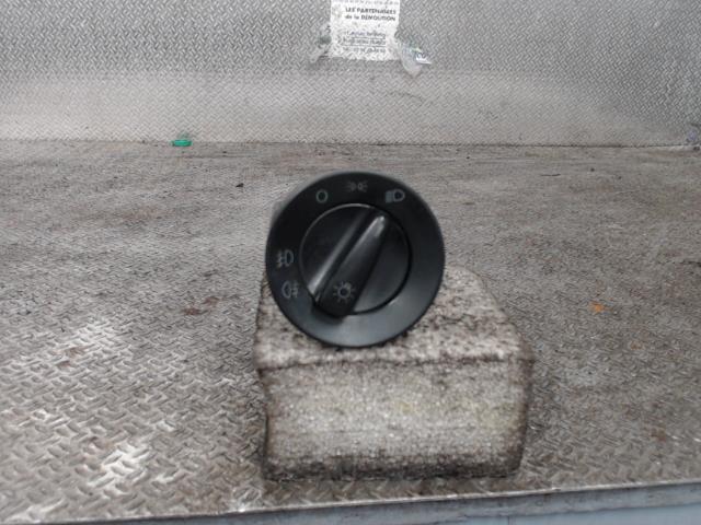 Commande de phare VOLKSWAGEN GOLF 4 Diesel - 1