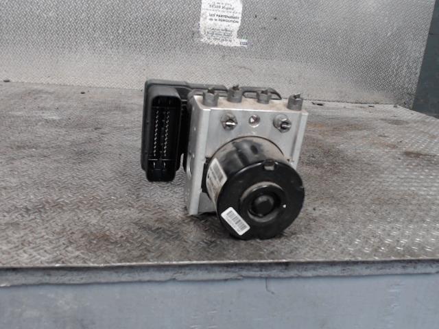 Bloc ABS (freins anti-blocage) RENAULT TWINGO 2 PHASE 2 Essence - 1