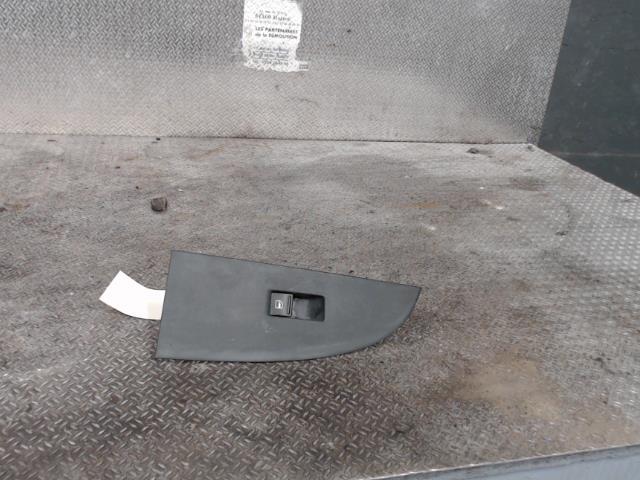 Interrupteur de leve vitre avant droit SEAT LEON 2 PHASE 2 Diesel - 1