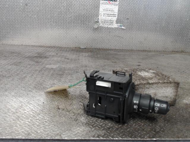 Commodo phare RENAULT SCENIC 2 PHASE 2 Diesel - 1