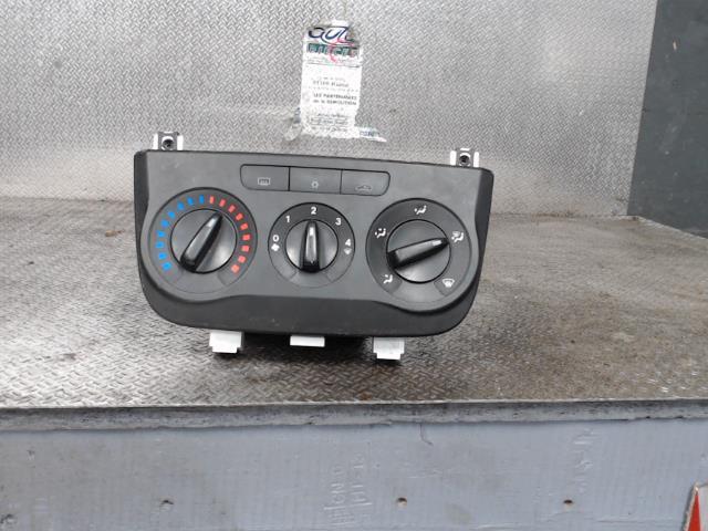 Commande chauffage FIAT GRANDE PUNTO Diesel - 1