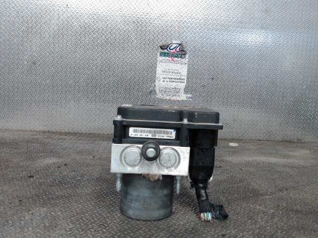 Bloc ABS (freins anti-blocage) CITROEN C5 2 Diesel - 1