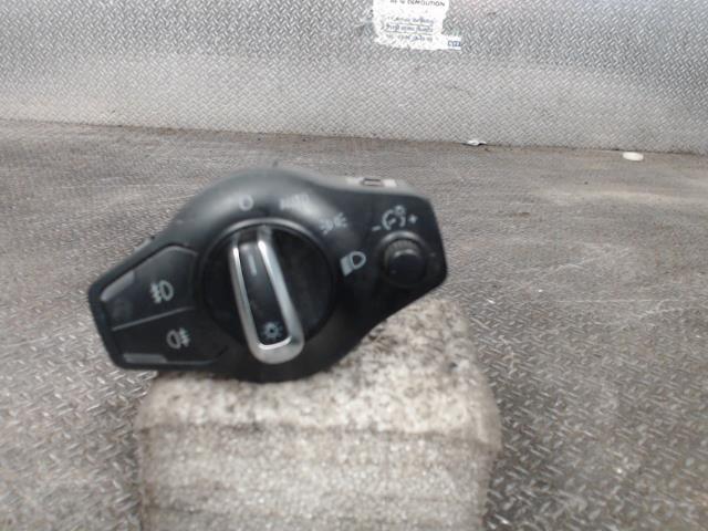 Commande de phare AUDI A4 3 PHASE 1 Diesel - 1