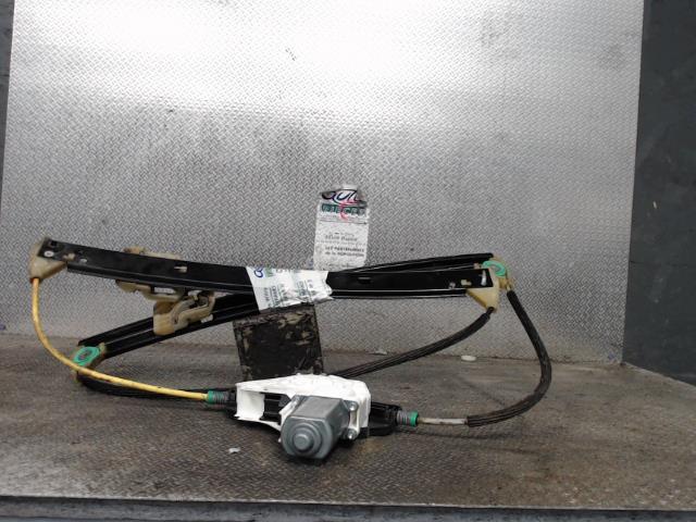 Leve vitre electrique avant droit AUDI A4 3 PHASE 1 Diesel - 1