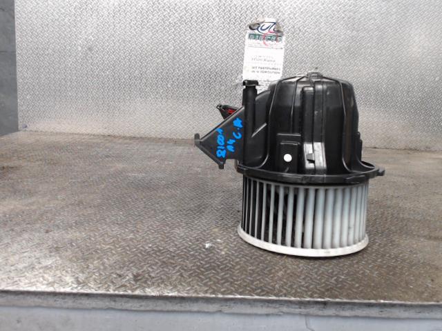Pulseur d'air AUDI A4 3 PHASE 1 Diesel - 1