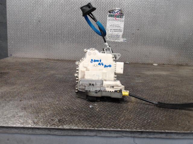 Fermeture centralisee avant droit AUDI A4 3 PHASE 1 Diesel - 1