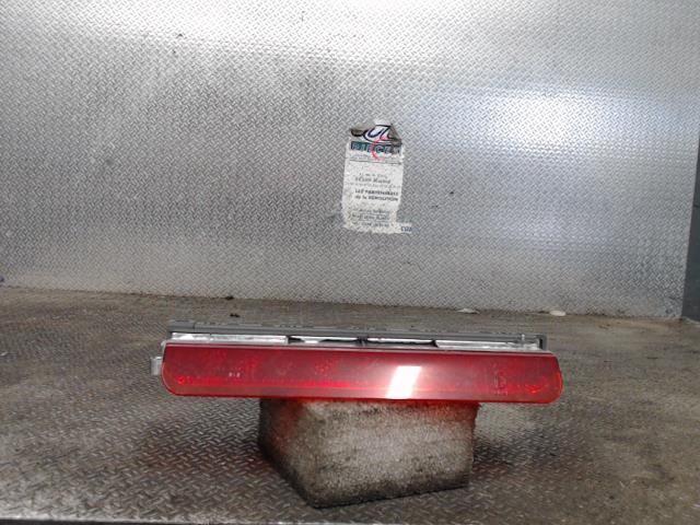 Feu arriere stop central FIAT 500 2 PHASE 1 Essence - 1