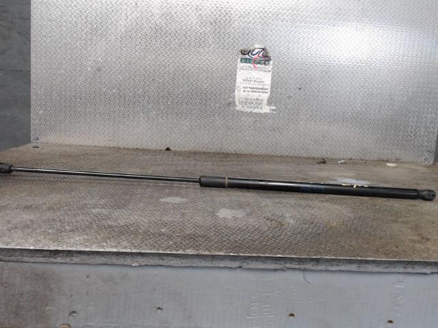 Verin de capot VOLKSWAGEN GOLF 6 Diesel - 1