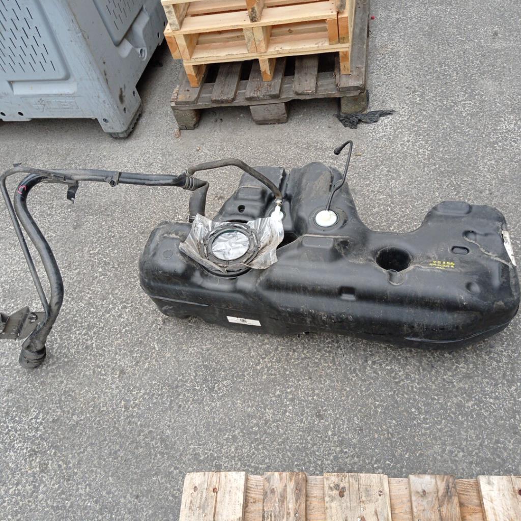 Reservoir essence RENAULT KADJAR PHASE 2  - 1