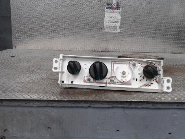 Commande chauffage CHRYSLER PT CRUISER PHASE 1 BREAK Diesel - 1