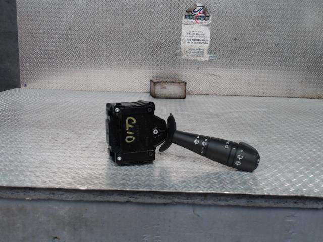 Commodo d'essuie glaces RENAULT CLIO 4 PHASE 2 Diesel - 1
