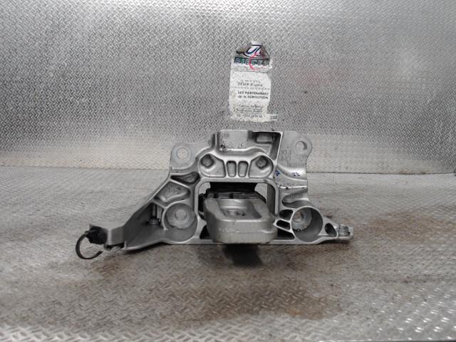 Support moteur gauche PEUGEOT 208 2 Essence - 1
