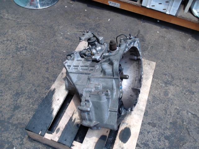 Boite de vitesses TOYOTA YARIS 2 PHASE 2 Essence - 1