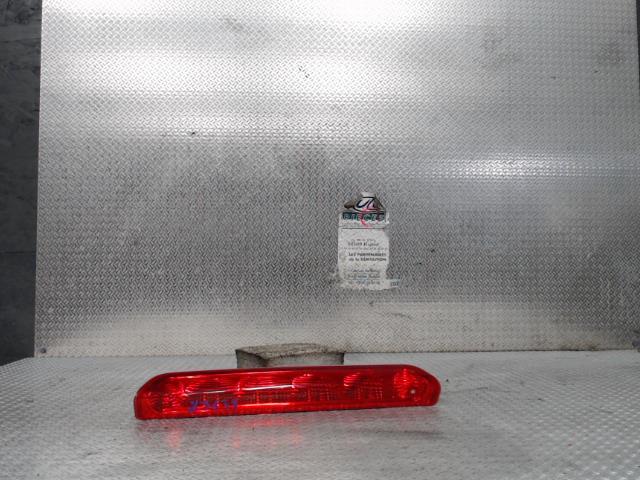 Feu arriere stop central PEUGEOT 308 1 PHASE 1 Diesel - 1