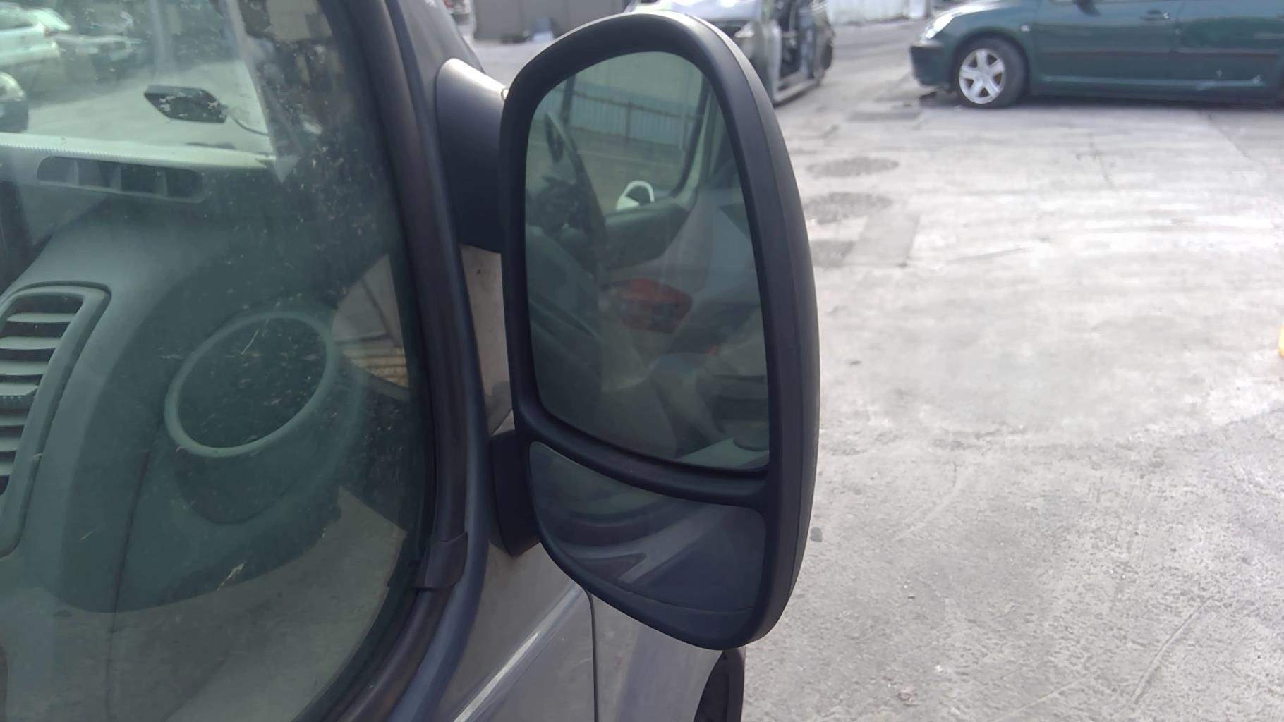 Retroviseur droit RENAULT TRAFIC 2  - 1