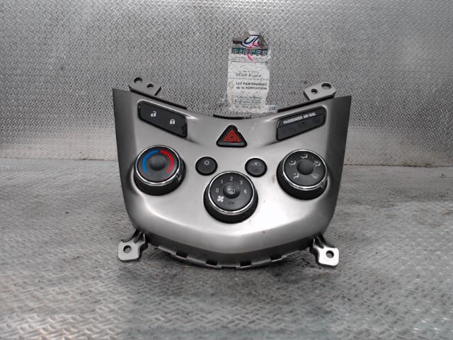 Commande chauffage CHEVROLET AVEO 2 Essence - 1