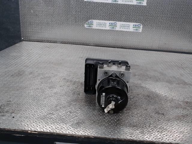 Bloc ABS (freins anti-blocage) FORD KUGA 1 Diesel - 1