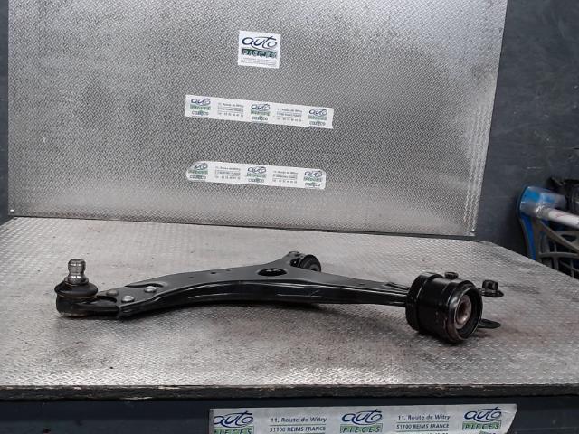 Triangle inferieur avant gauche FORD KUGA 1 Diesel - 1