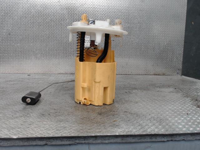 Pompe à carburant PEUGEOT 407 PHASE 1 Diesel - 1
