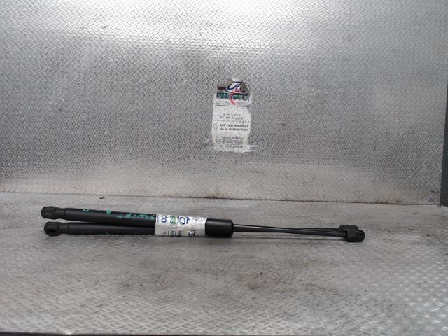 Verin de coffre SUZUKI SWIFT 3 Diesel - 1